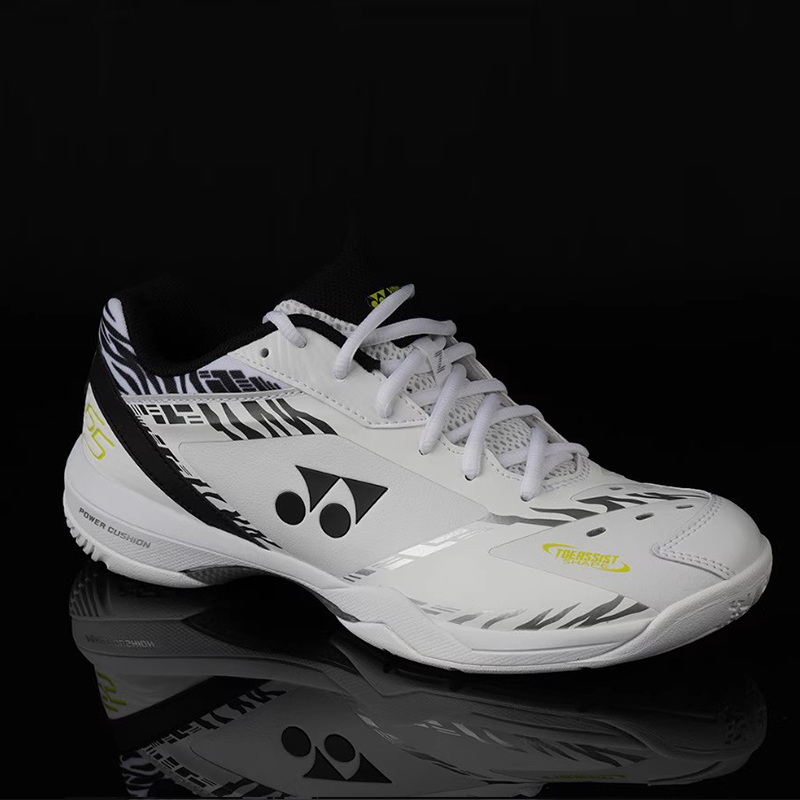Scarpe da Badminton e Tennis Y - Table Tennis Yonex recensione e prezzo